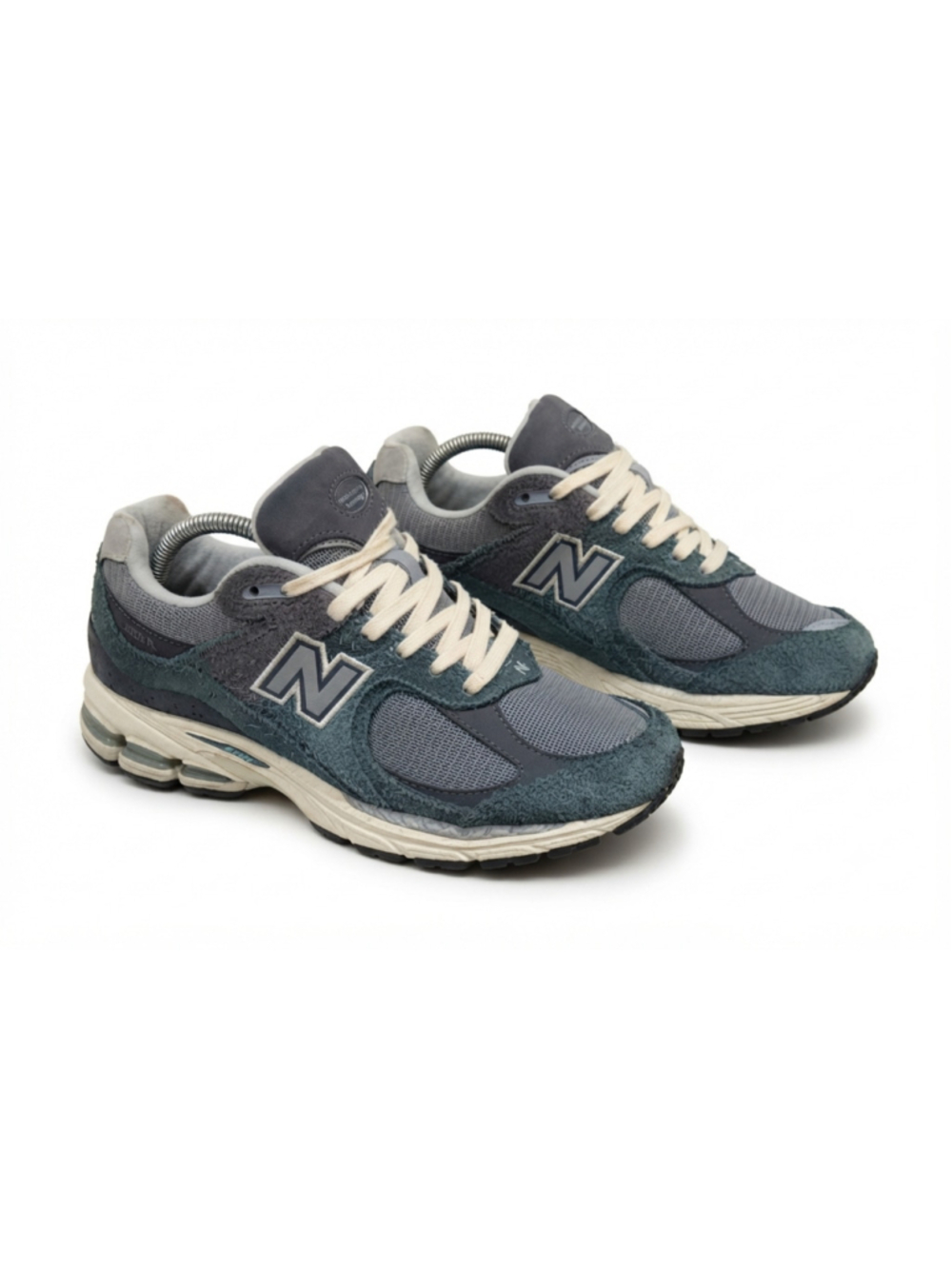 New Balance 2002R 'New Spruce Magnet' sneakers Mens size 8/ Womens Size 9.5